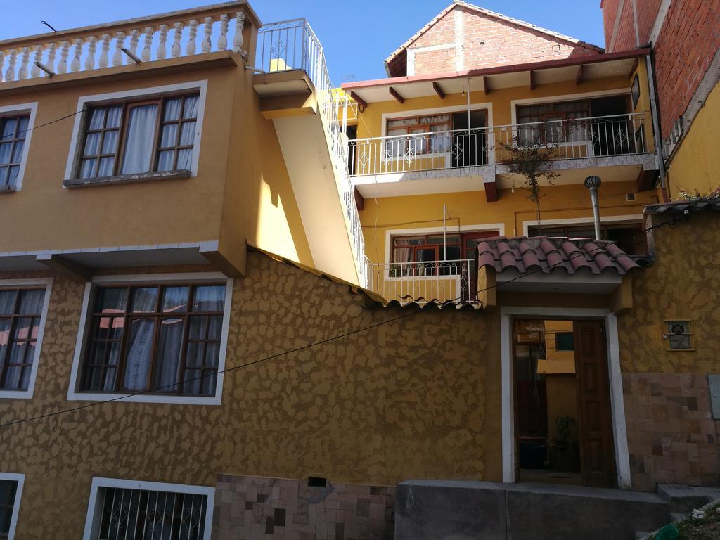 Homestay Jorge, ซูเกร ภายนอก รูปภาพ
