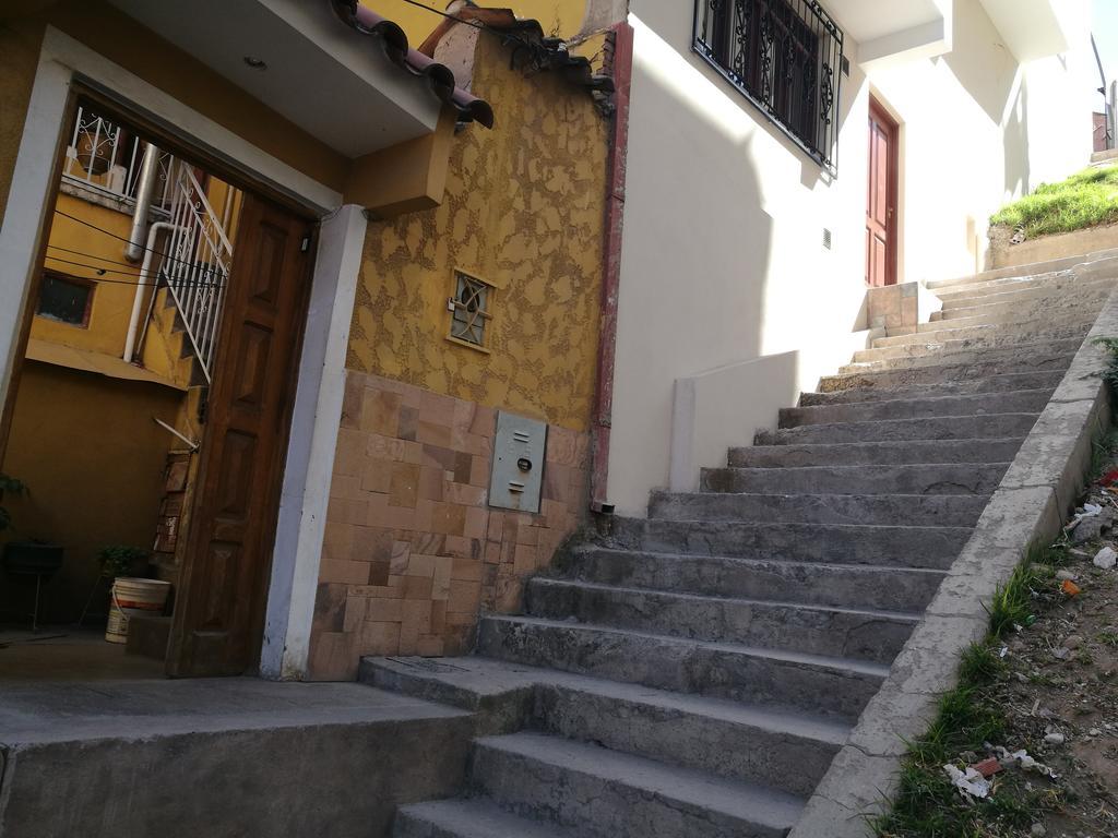 Homestay Jorge, ซูเกร ภายนอก รูปภาพ